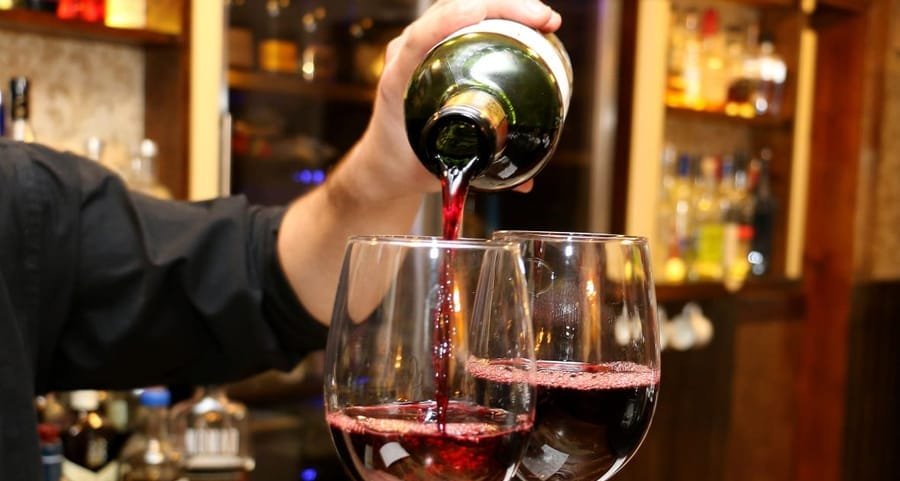 Hoy · Nueva forma de vivir el vino