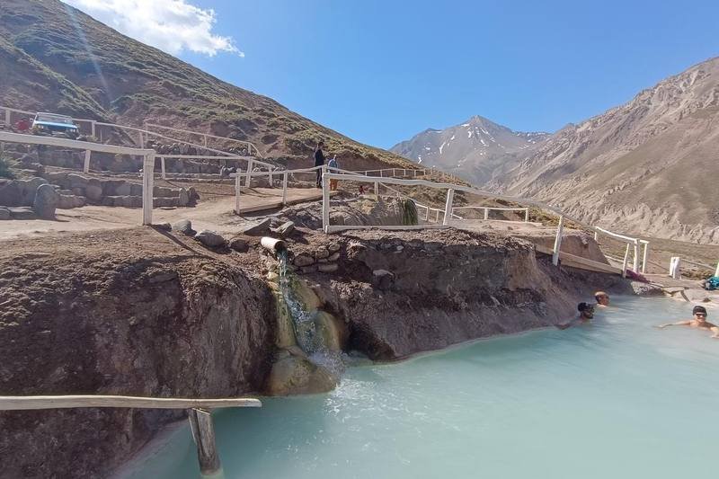 Baños Termales – Cajón del Maipo